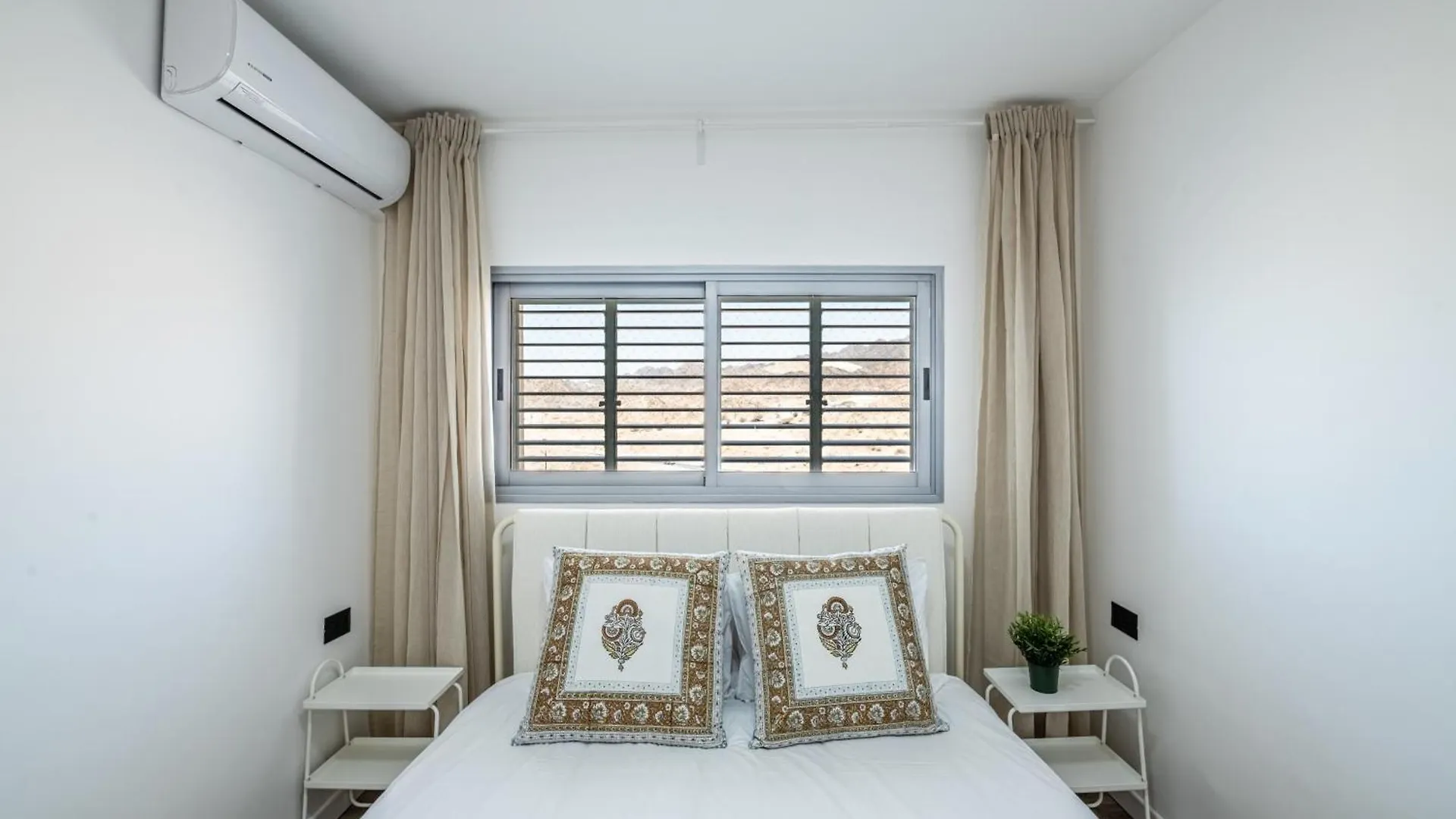 Eilat Heaven Vacation Amazing Pool Apartment